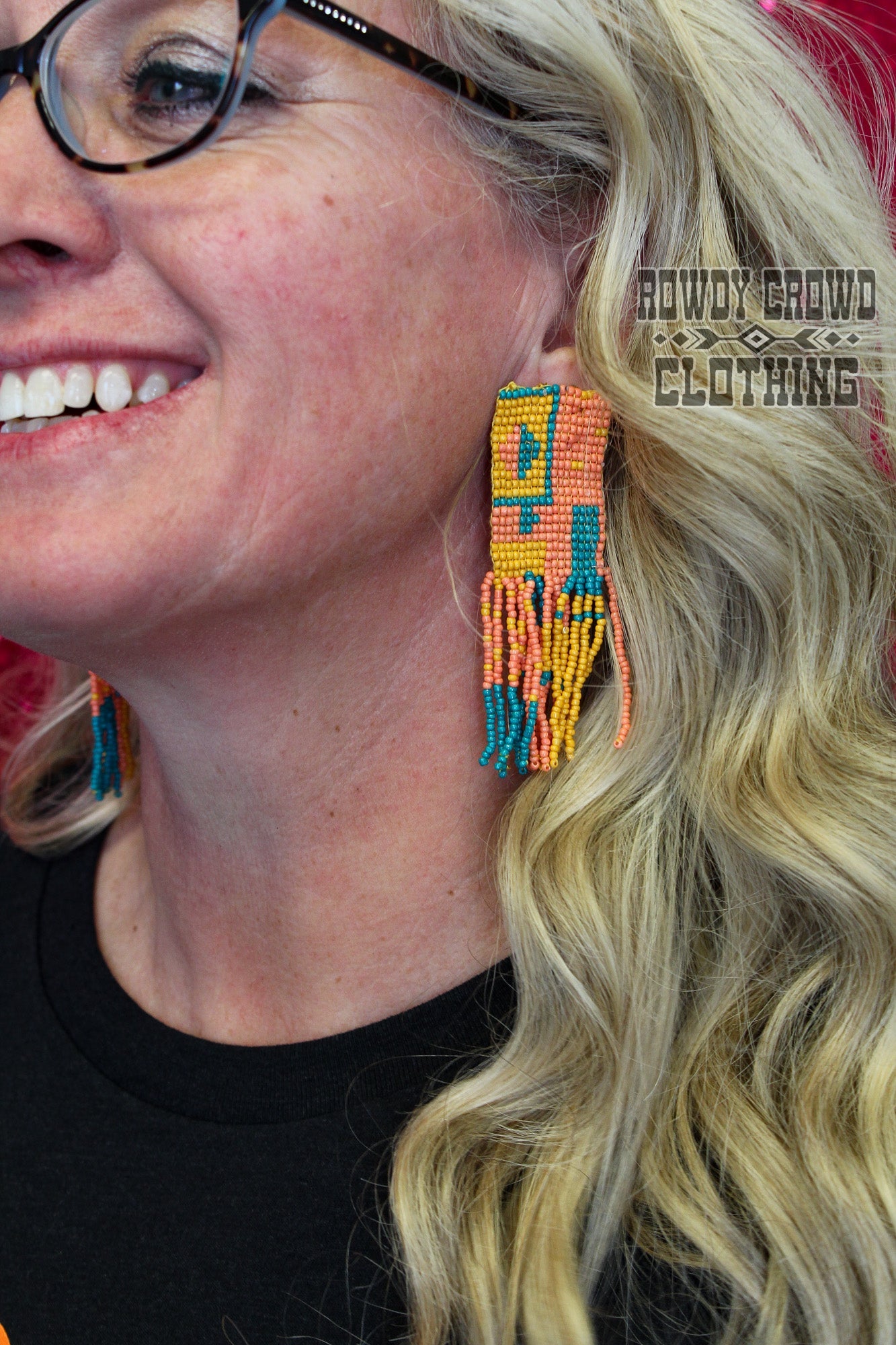 Western Accessories, Western Jewelry, Earrings for Women, Southwestern Jewelry, Western Jewelry Wholesale, Cowgirl Jewelry, Western Wholesale, Wholesale Accessories, Wholesale Jewelry, beaded earrings, beaded dangle earrings, western boho earrings,